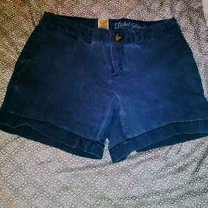 Woman's shorts